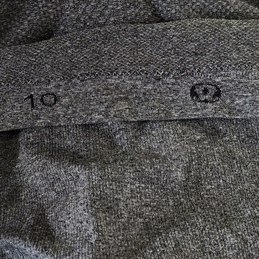 Lululemon Swiftly Tech Shirt Womens 10 Slate Gray Heather Long Sleeve Thumbholes - Picture 4 of 7